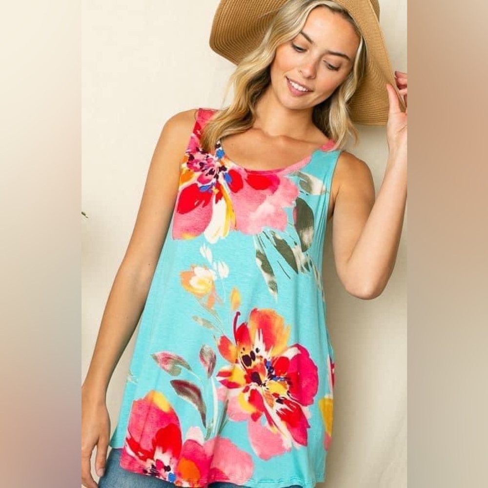 E.Luna Tank Top
